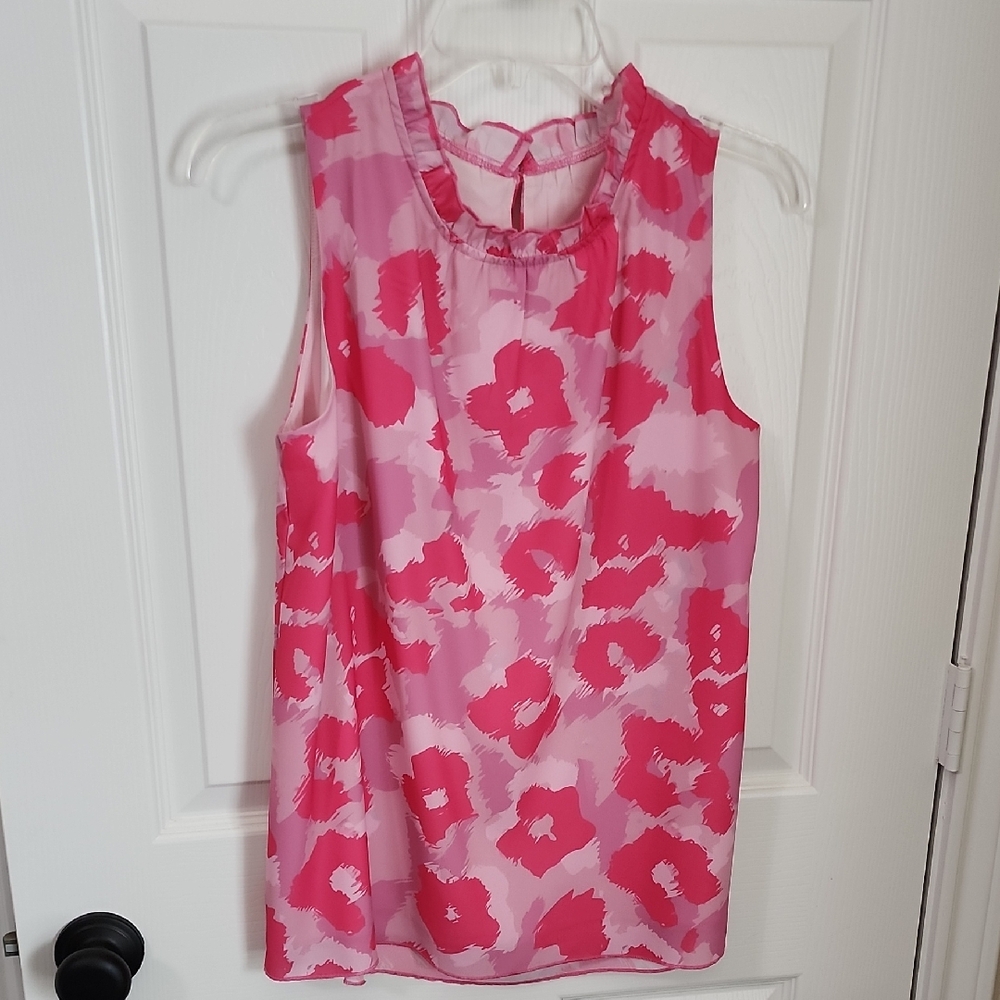 Pink and White Sleeveless Blouse with Mandarin Collar